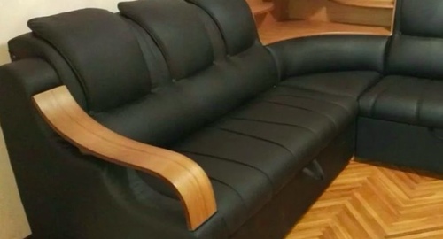 Перетяжка кожаного дивана. Киселевск